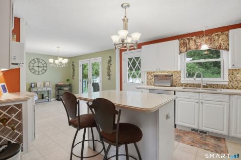 101 Deer Run Southington CT 06479