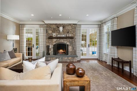 473 Hollow Tree Ridge Road Darien CT 06820