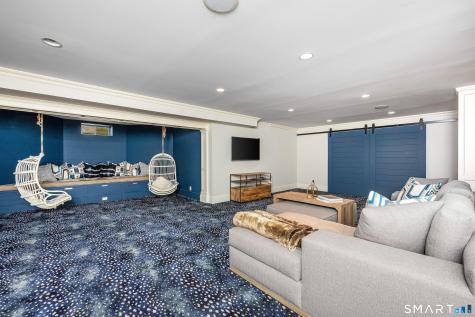 473 Hollow Tree Ridge Road Darien CT 06820