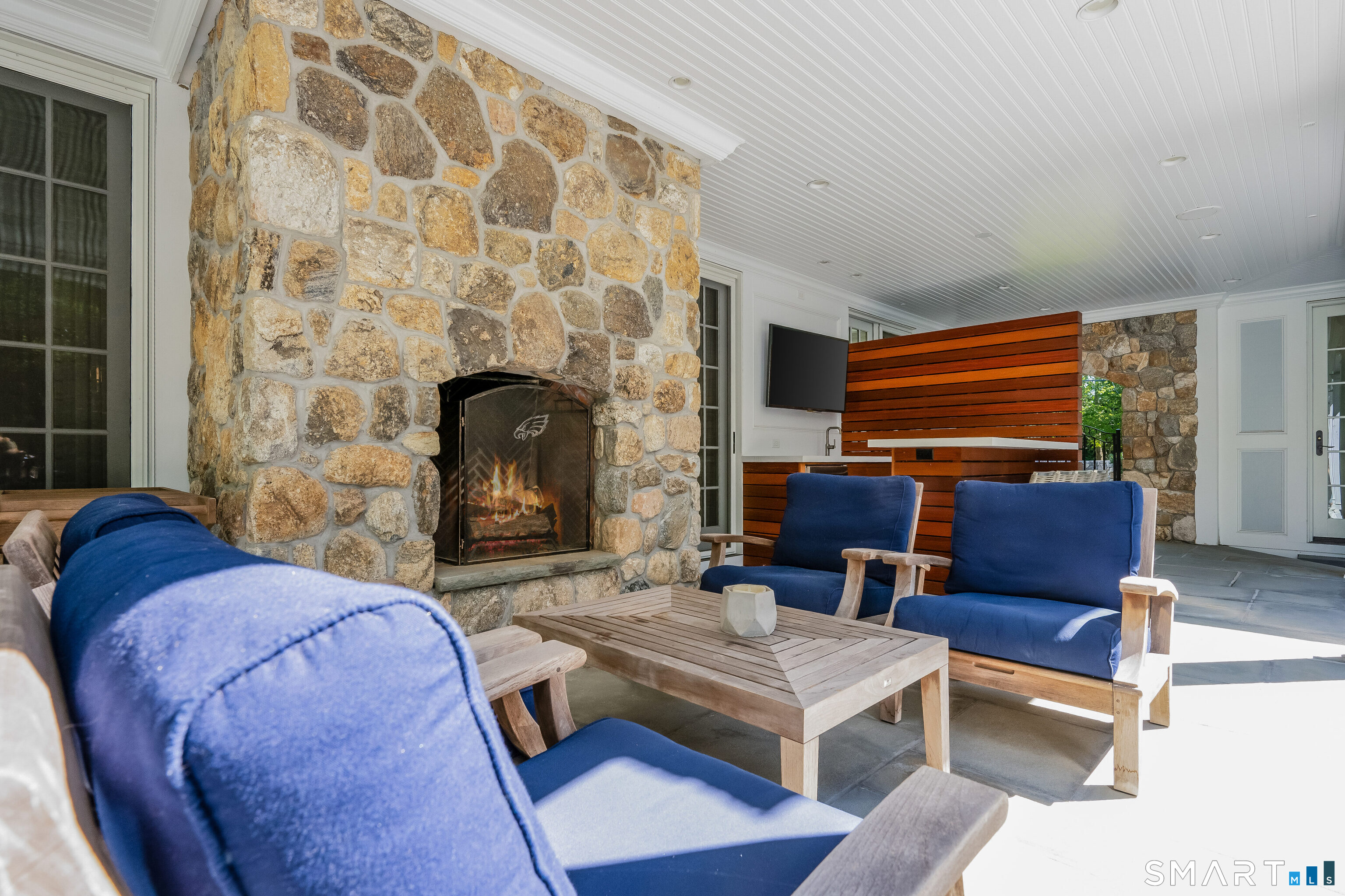 473 Hollow Tree Ridge Road Darien CT 06820
