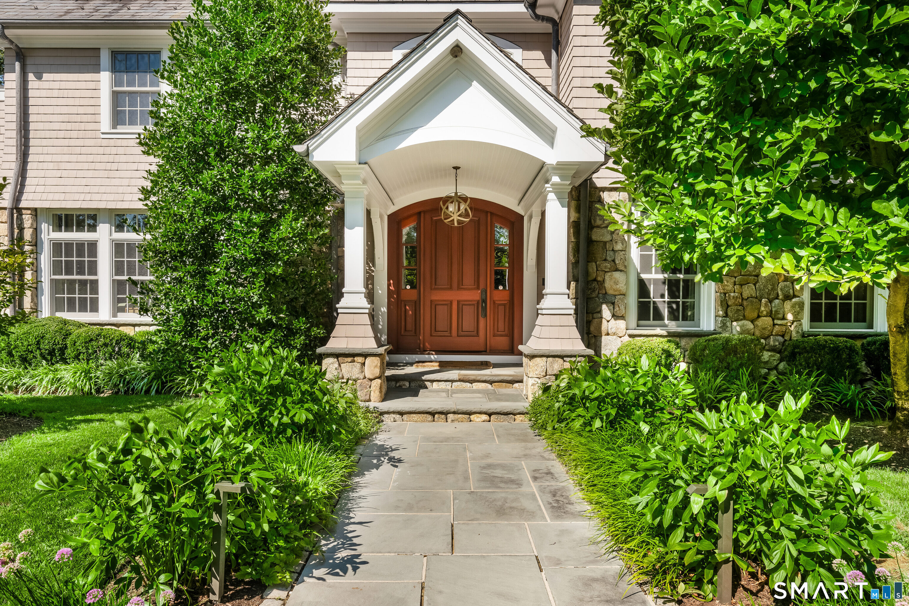 473 Hollow Tree Ridge Road Darien CT 06820