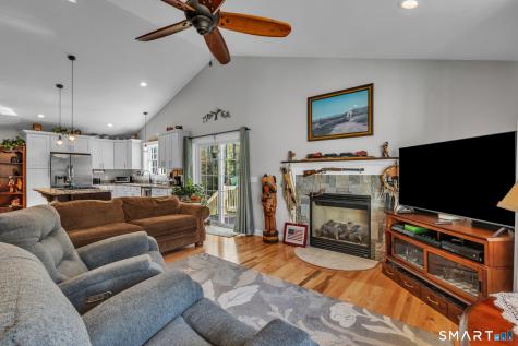 23 Francis Bennett Road Canterbury CT 06331