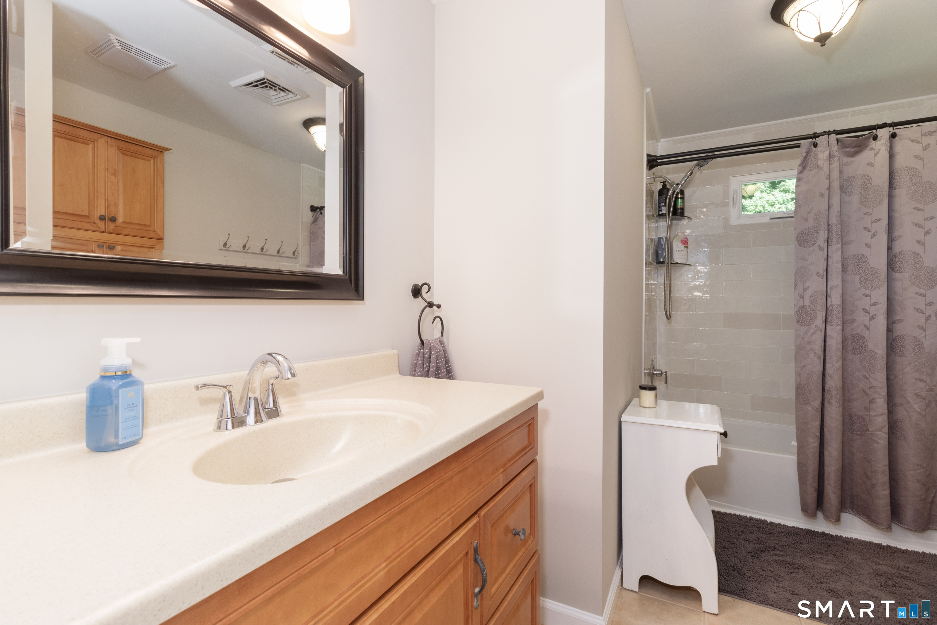 51 Walnut Avenue East Hampton CT 06424