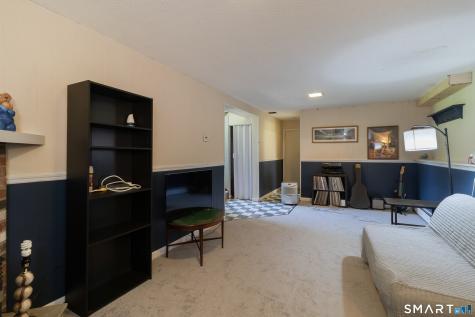 51 Walnut Avenue East Hampton CT 06424