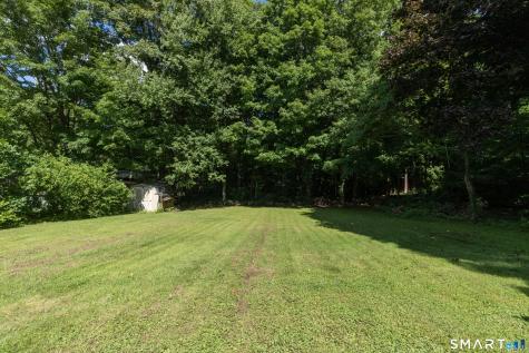 51 Walnut Avenue East Hampton CT 06424