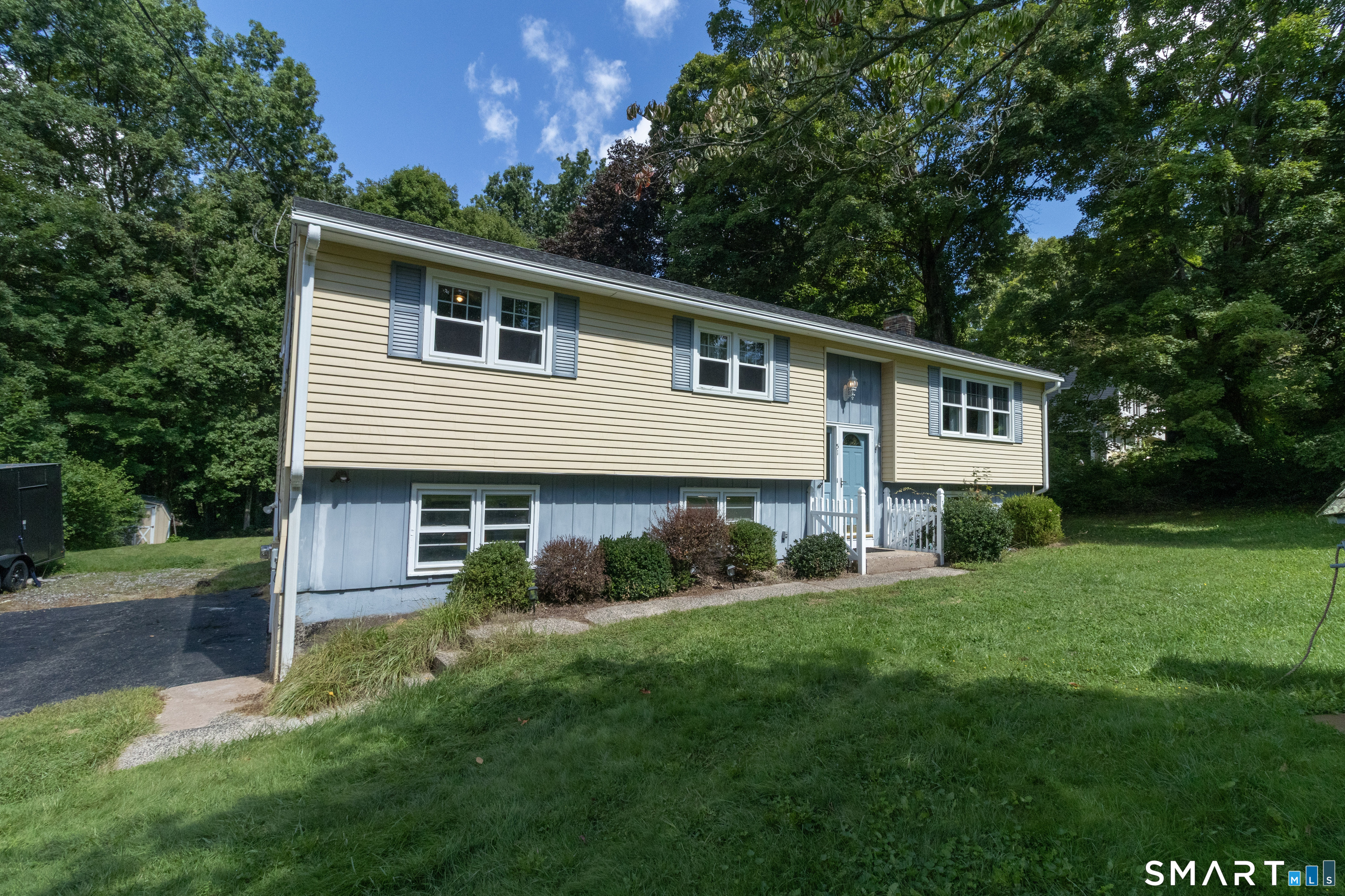 51 Walnut Avenue East Hampton CT 06424