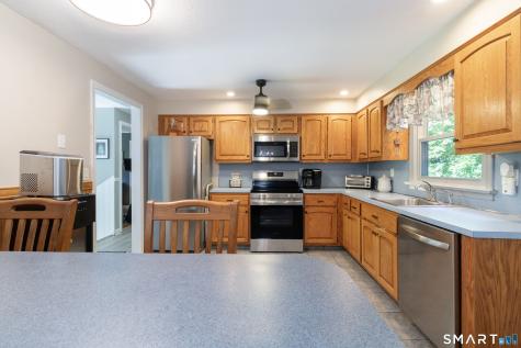 51 Walnut Avenue East Hampton CT 06424
