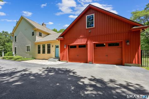 29 Green Valley Lakes Road East Lyme CT 06333