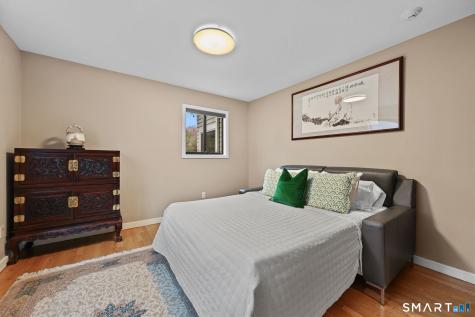 320 Chestnut Hill Road Stamford CT 06903