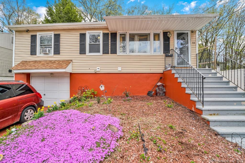 24 Doran Street Waterbury CT 06704