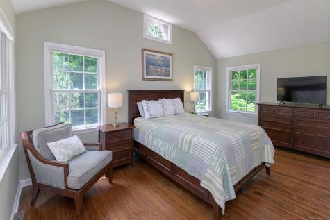 156 Main Street Ridgefield CT 06877
