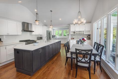 156 Main Street Ridgefield CT 06877