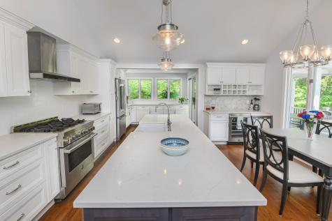 156 Main Street Ridgefield CT 06877