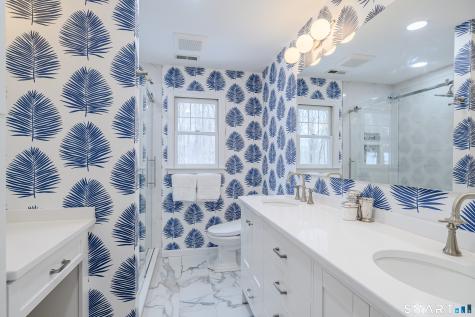 39 Bradley Lane Newtown CT 06482