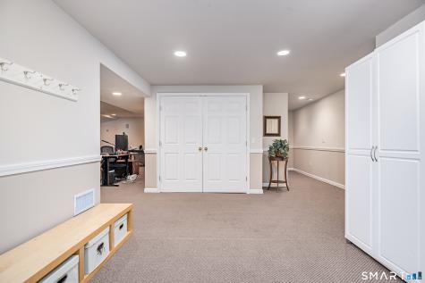 39 Bradley Lane Newtown CT 06482