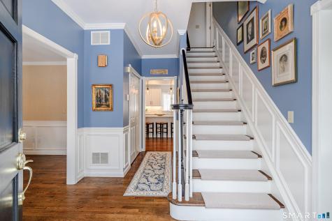 39 Bradley Lane Newtown CT 06482