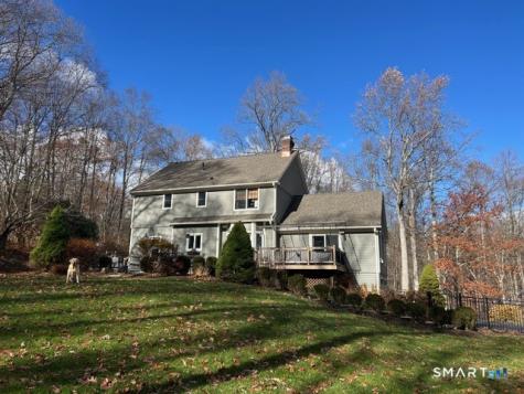 39 Bradley Lane Newtown CT 06482