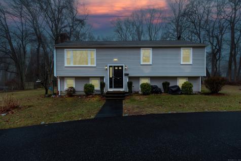 34 Brush Hill Road Clinton CT 06413