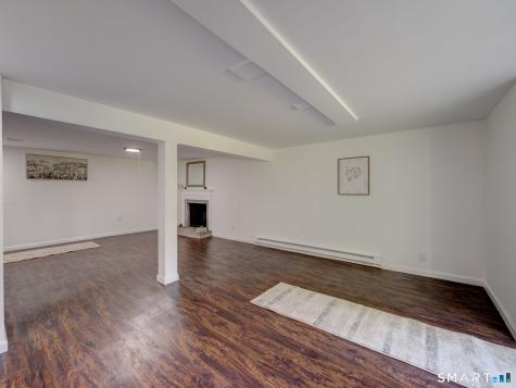 27 Meadow Road Burlington CT 06013