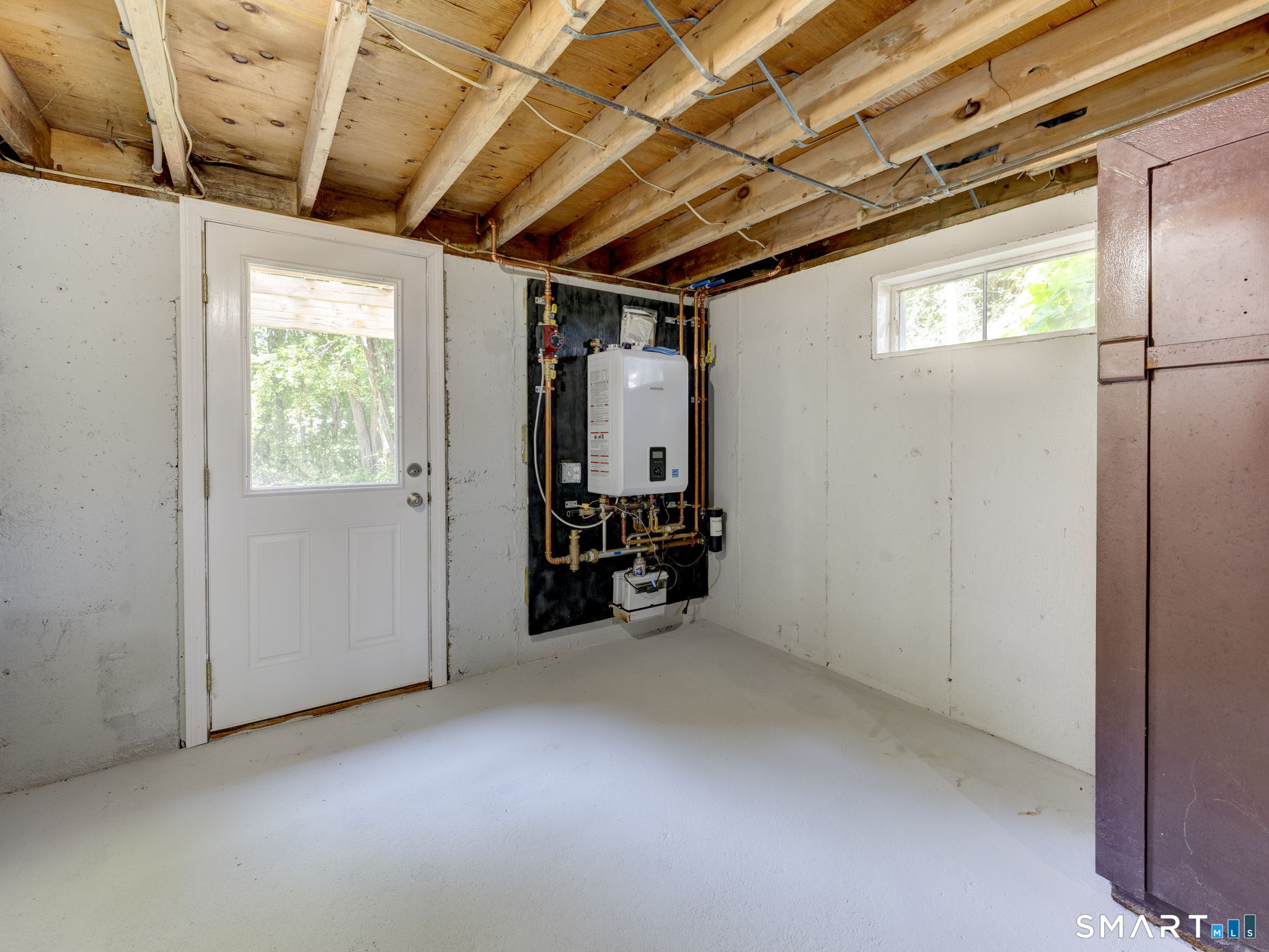 27 Meadow Road Burlington CT 06013