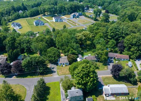 27 Meadow Road Burlington CT 06013