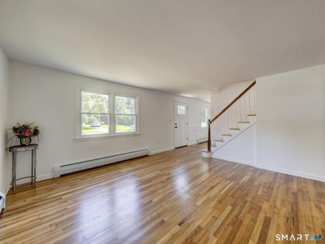 27 Meadow Road Burlington CT 06013