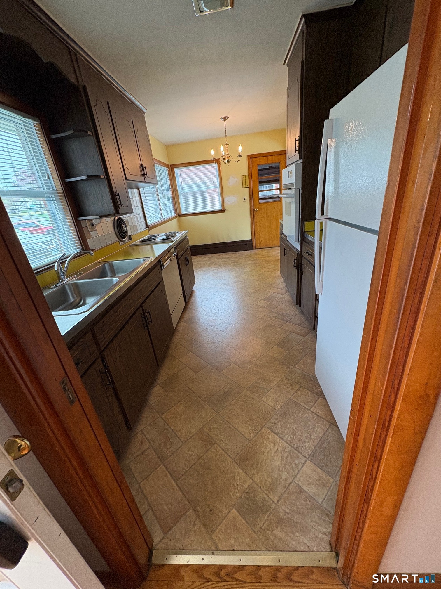 93 Ridgewood Road East Hartford CT 06118
