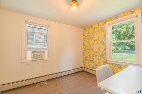 100 Jacobs Terrace Middletown CT 06457