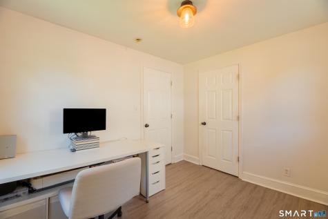 100 Jacobs Terrace Middletown CT 06457