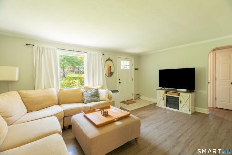 100 Jacobs Terrace Middletown CT 06457