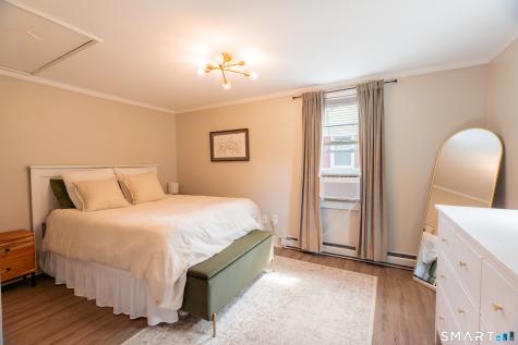 100 Jacobs Terrace Middletown CT 06457
