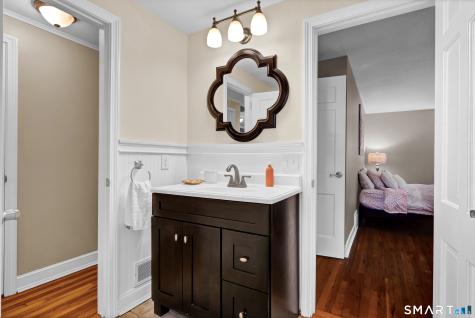 46 Henderson Drive Avon CT 06001