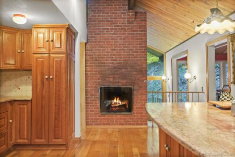 198 Steep Hill Road Weston CT 06883