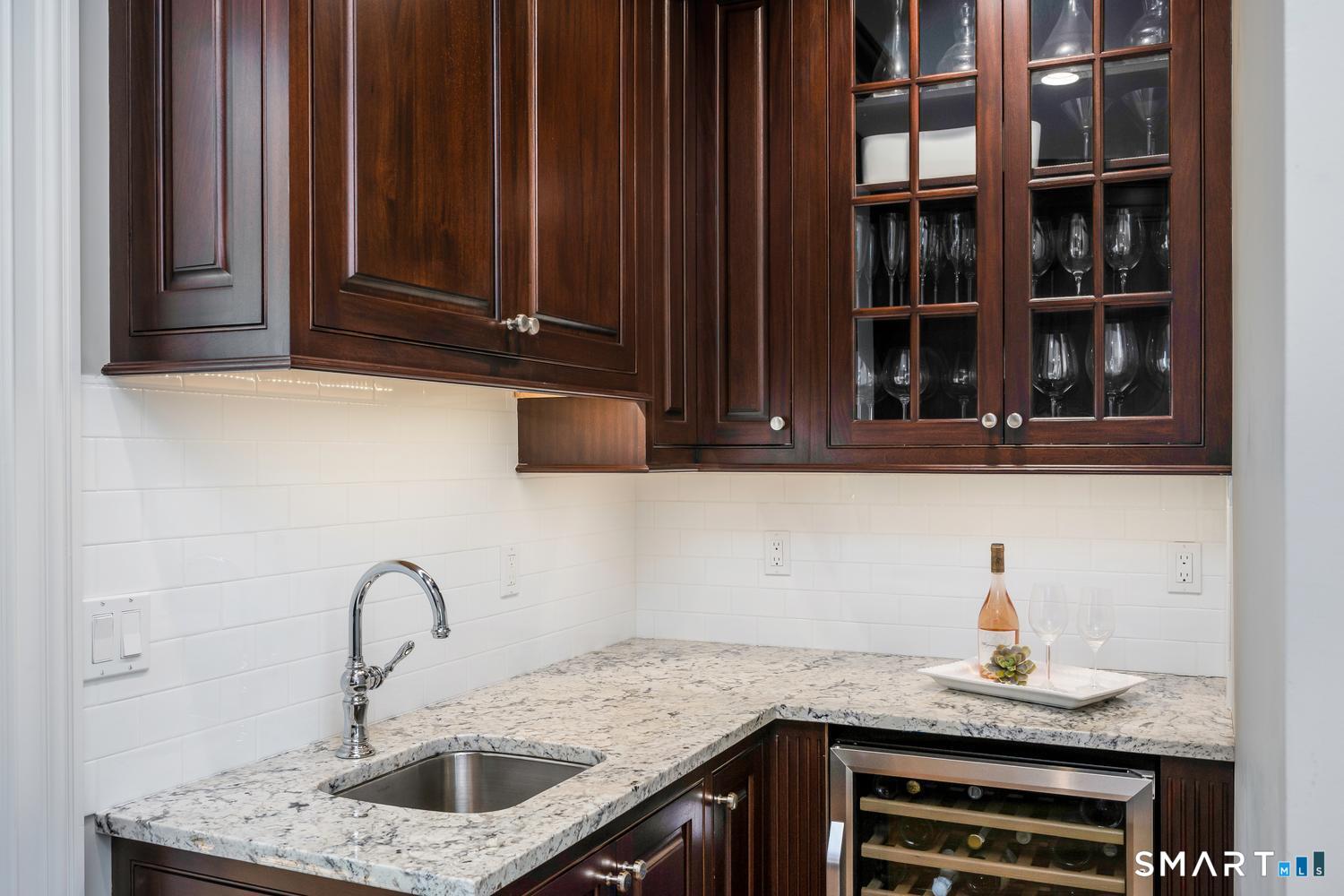 67 Peach Hill Road Darien CT 06820