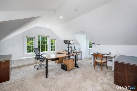 67 Peach Hill Road Darien CT 06820