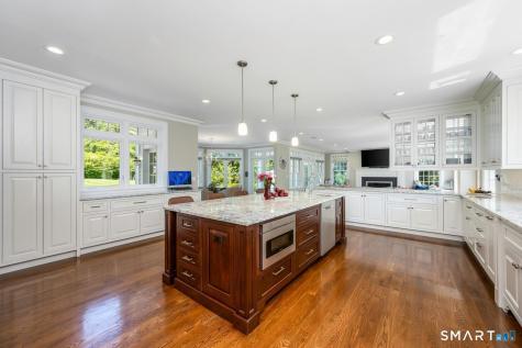 67 Peach Hill Road Darien CT 06820