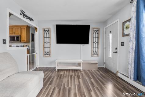 40 Iannotti Lane Derby CT 06418