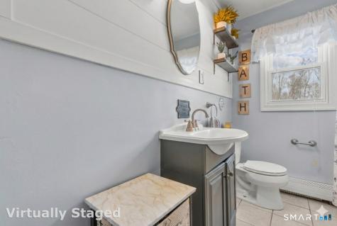 40 Iannotti Lane Derby CT 06418