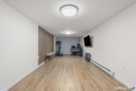 40 Iannotti Lane Derby CT 06418