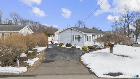 40 Iannotti Lane Derby CT 06418