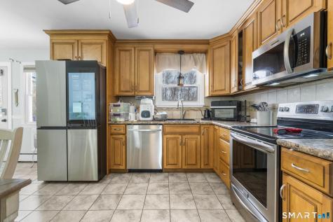 40 Iannotti Lane Derby CT 06418