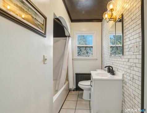 456 Jones Hill Road West Haven CT 06516