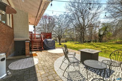 456 Jones Hill Road West Haven CT 06516