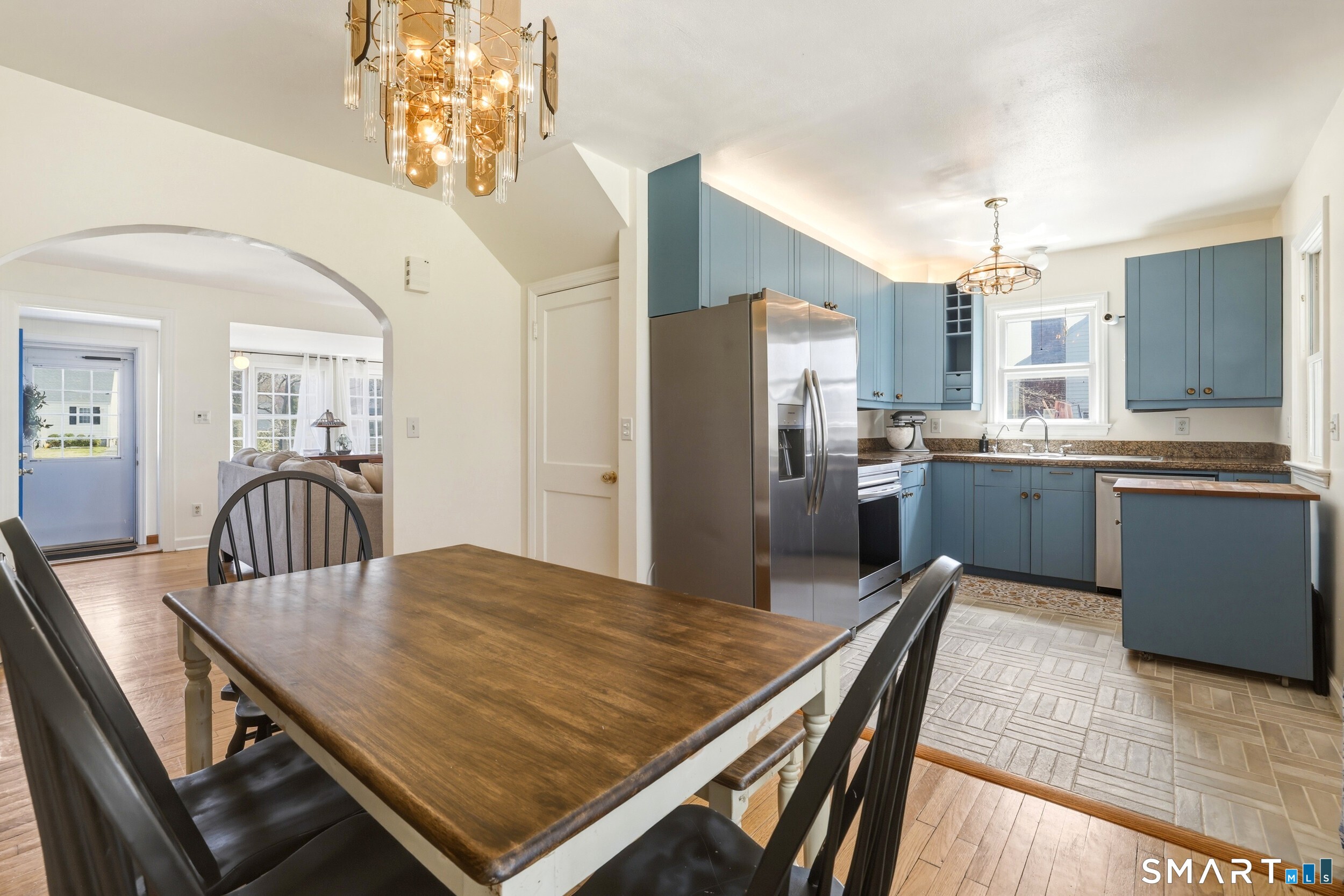456 Jones Hill Road West Haven CT 06516