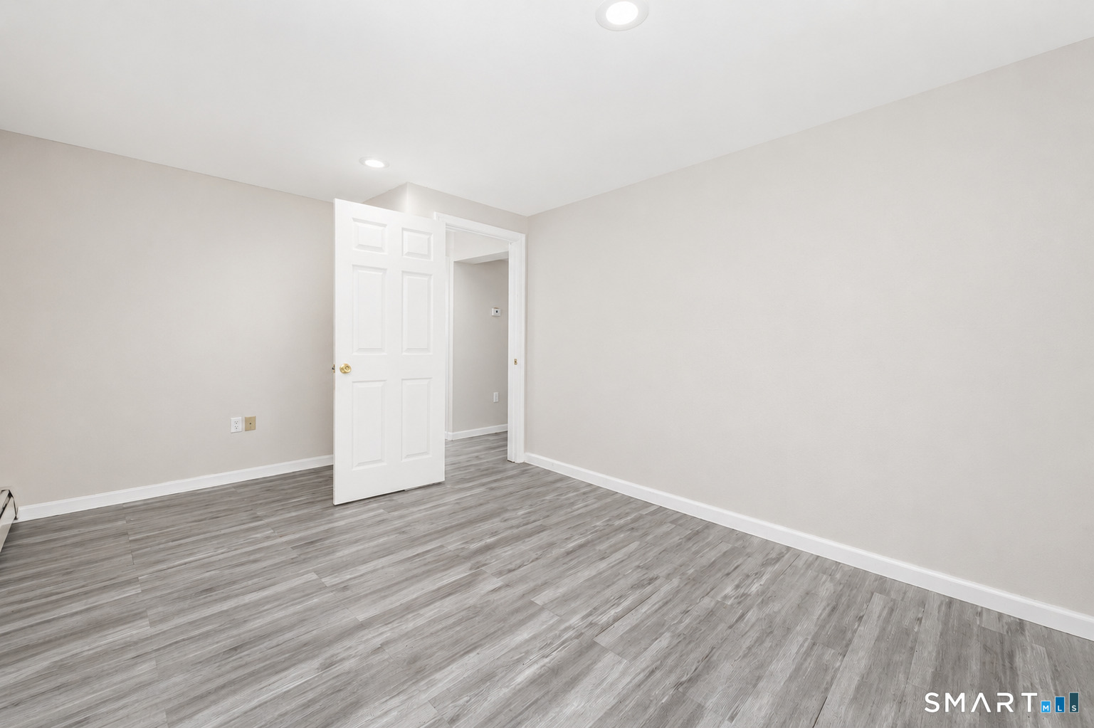 185 Tanglewood Drive Hamden CT 06518