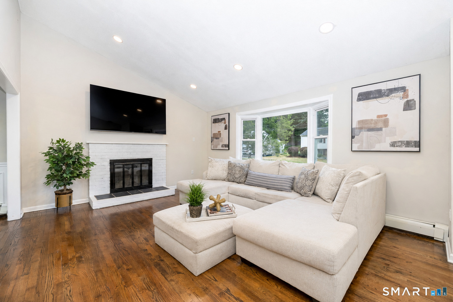 185 Tanglewood Drive Hamden CT 06518