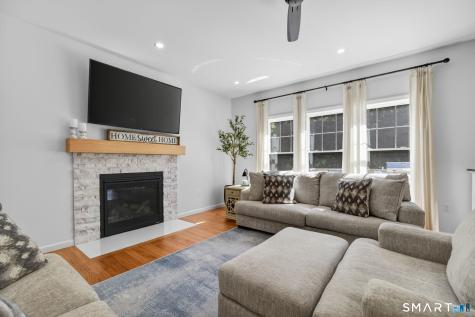 1243 Middletown Avenue North Branford CT 06472