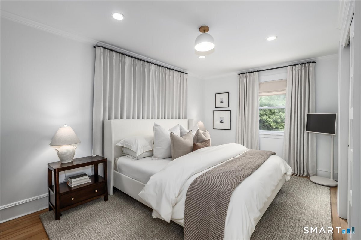 46 Reynolds Drive Fairfield CT 06824