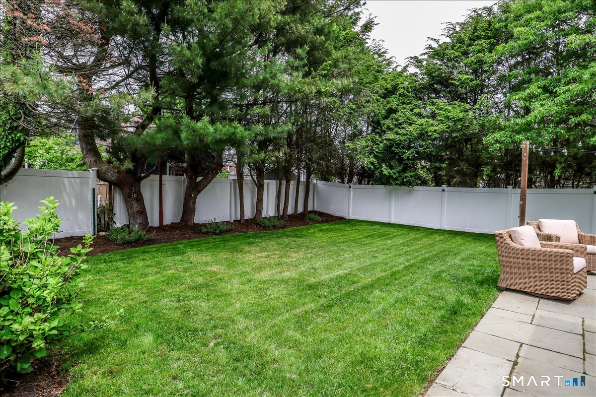 46 Reynolds Drive Fairfield CT 06824