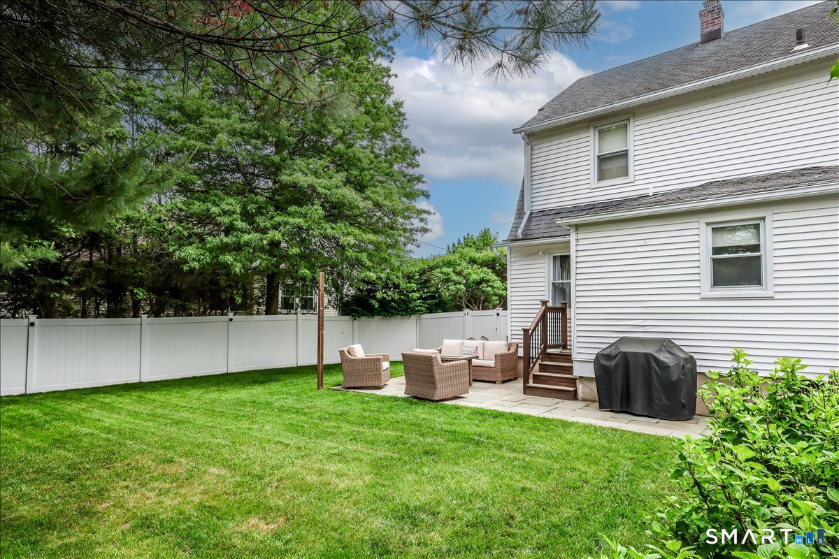 46 Reynolds Drive Fairfield CT 06824